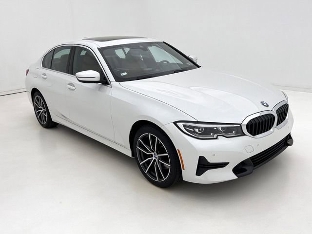 Certified 2022 BMW 330i xDrive Sedan w/ Driving Assistance Package AWD/4WD image 2
