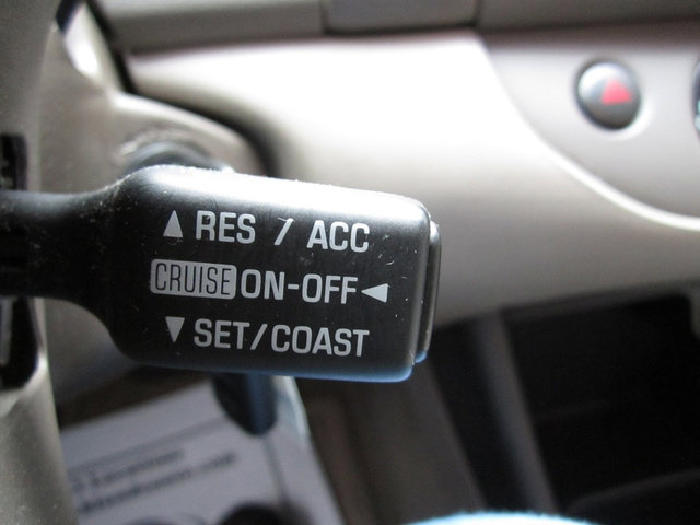 Used 2003 Toyota Camry LE image 14