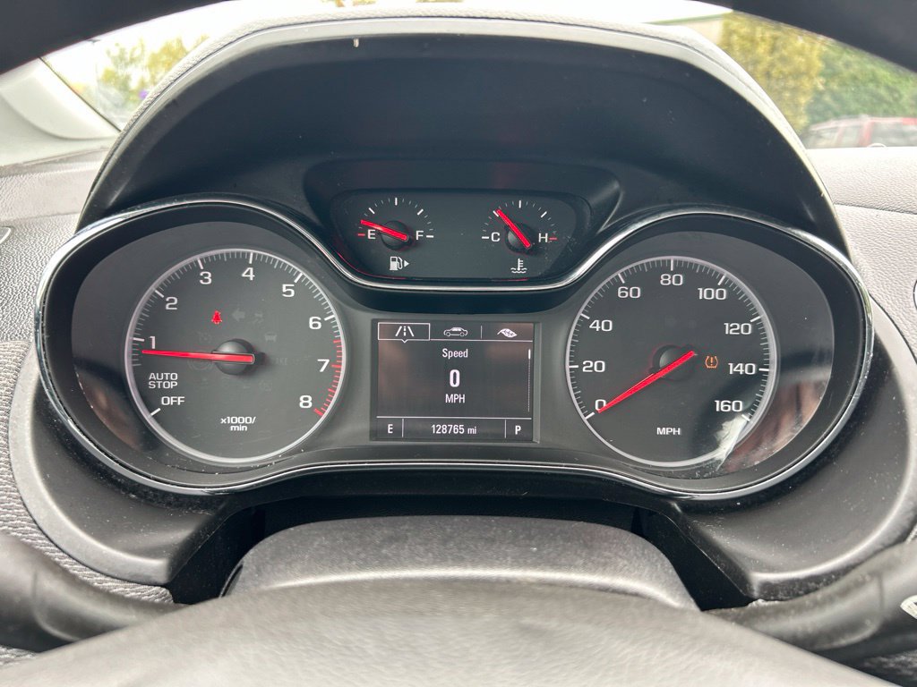 Used 2019 Chevrolet Cruze LS FWD image 14