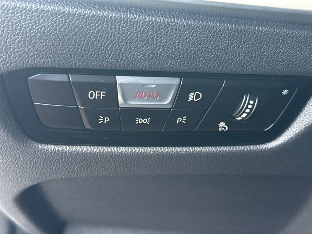 Certified 2023 BMW i4 eDrive35 image 24