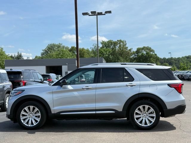 Used 2025 Ford Explorer Platinum w/ LUX Leather Package AWD/4WD image 48