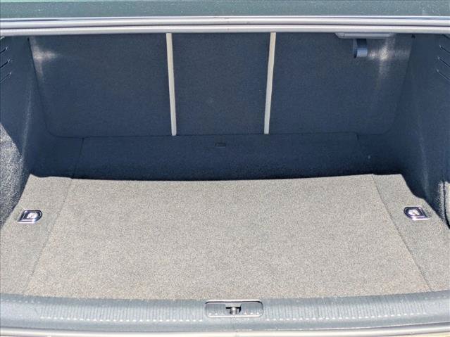 Used 2019 Audi A4 2.0T Premium FWD image 6