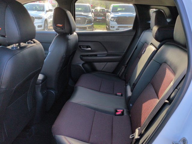 Used 2026 Nissan Kicks SR w/ SR Premium Package FWD image 13