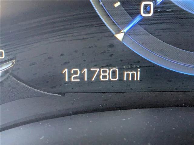 Used 2019 Cadillac Escalade Platinum image 11