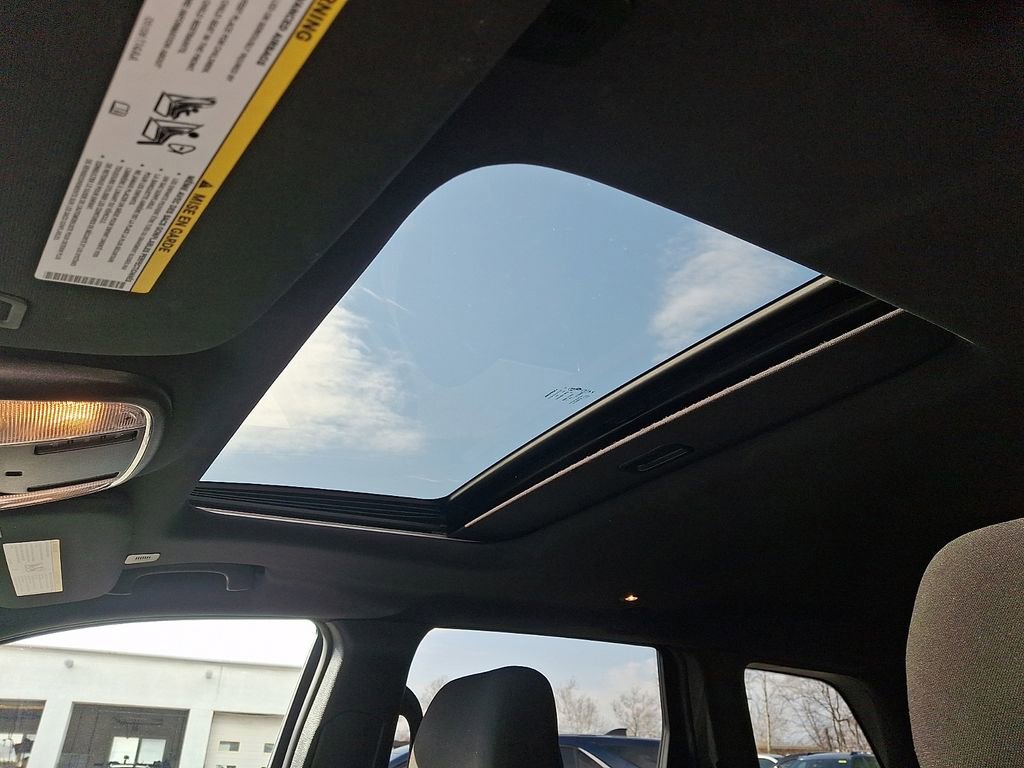 Used 2021 Jeep Grand Cherokee Laredo image 14