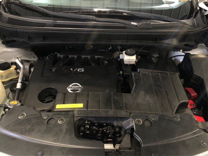 Used 2009 Nissan Murano SL FWD image 11