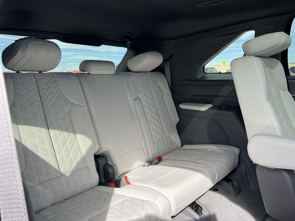 New 2026 Cadillac Escalade IQ Luxury 1 image 33