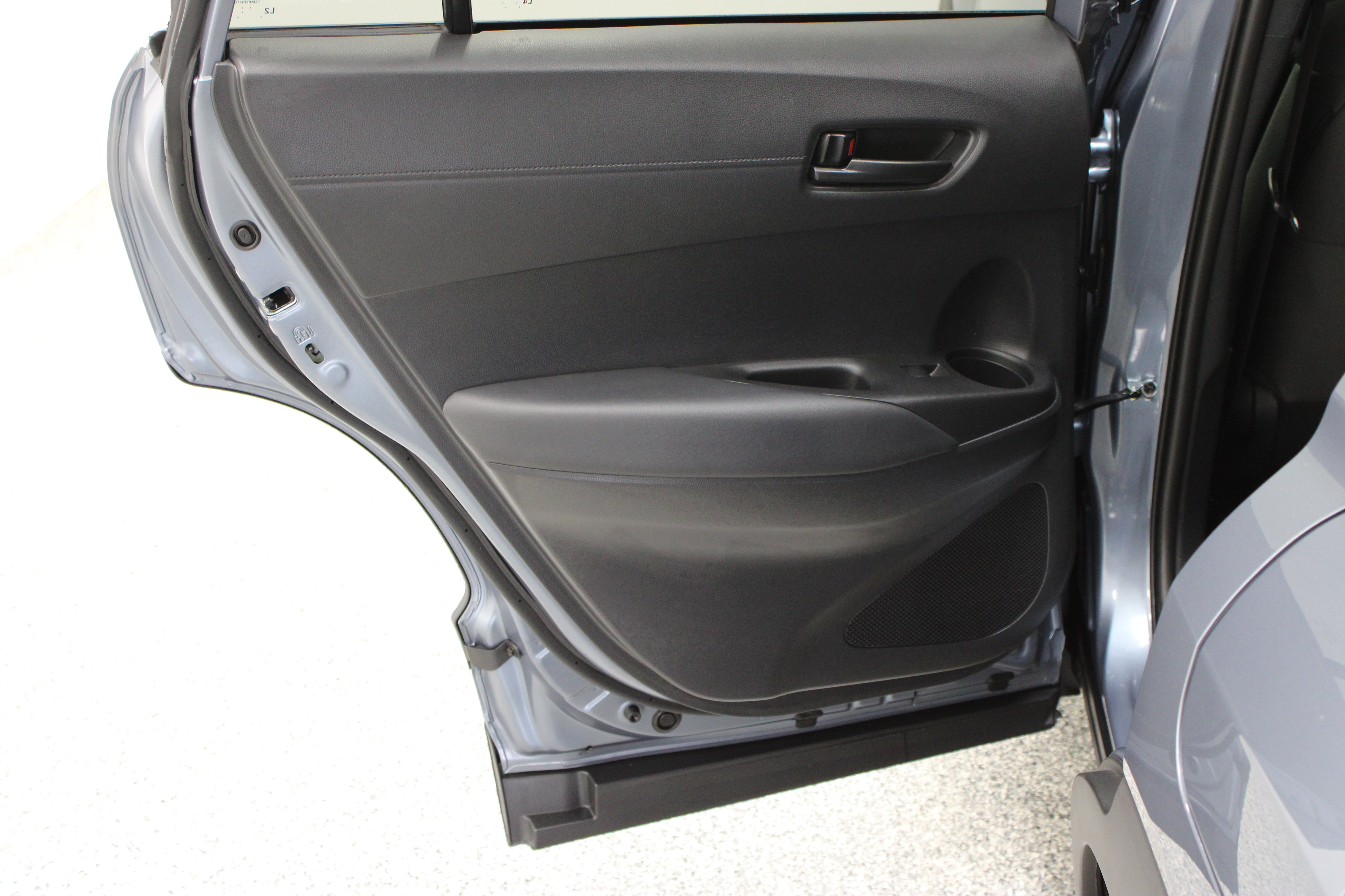 Certified 2026 Toyota Corolla Cross LE FWD image 25