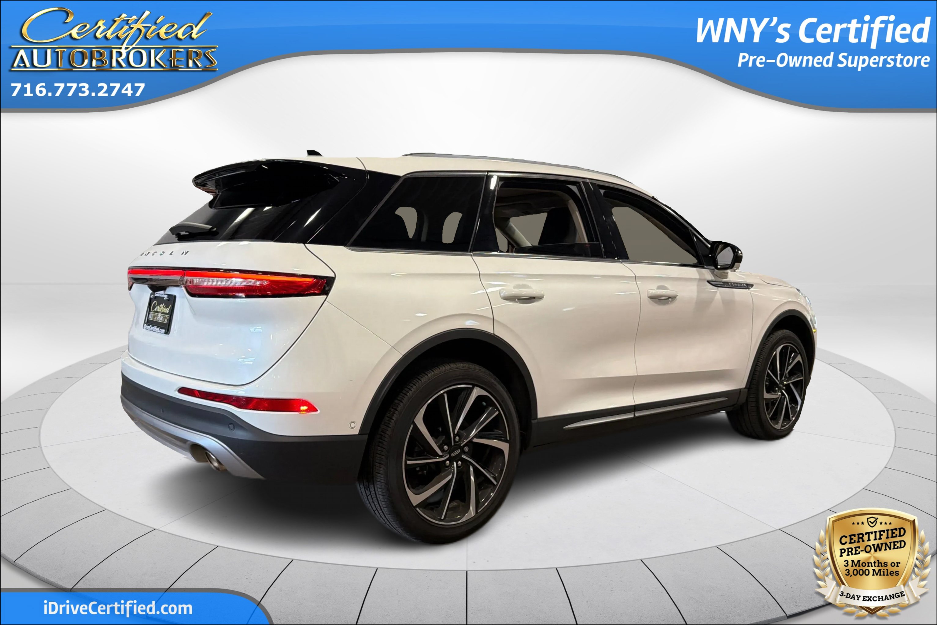Used 2023 Lincoln Corsair Reserve w/ Equipment Group 202A AWD/4WD image 6