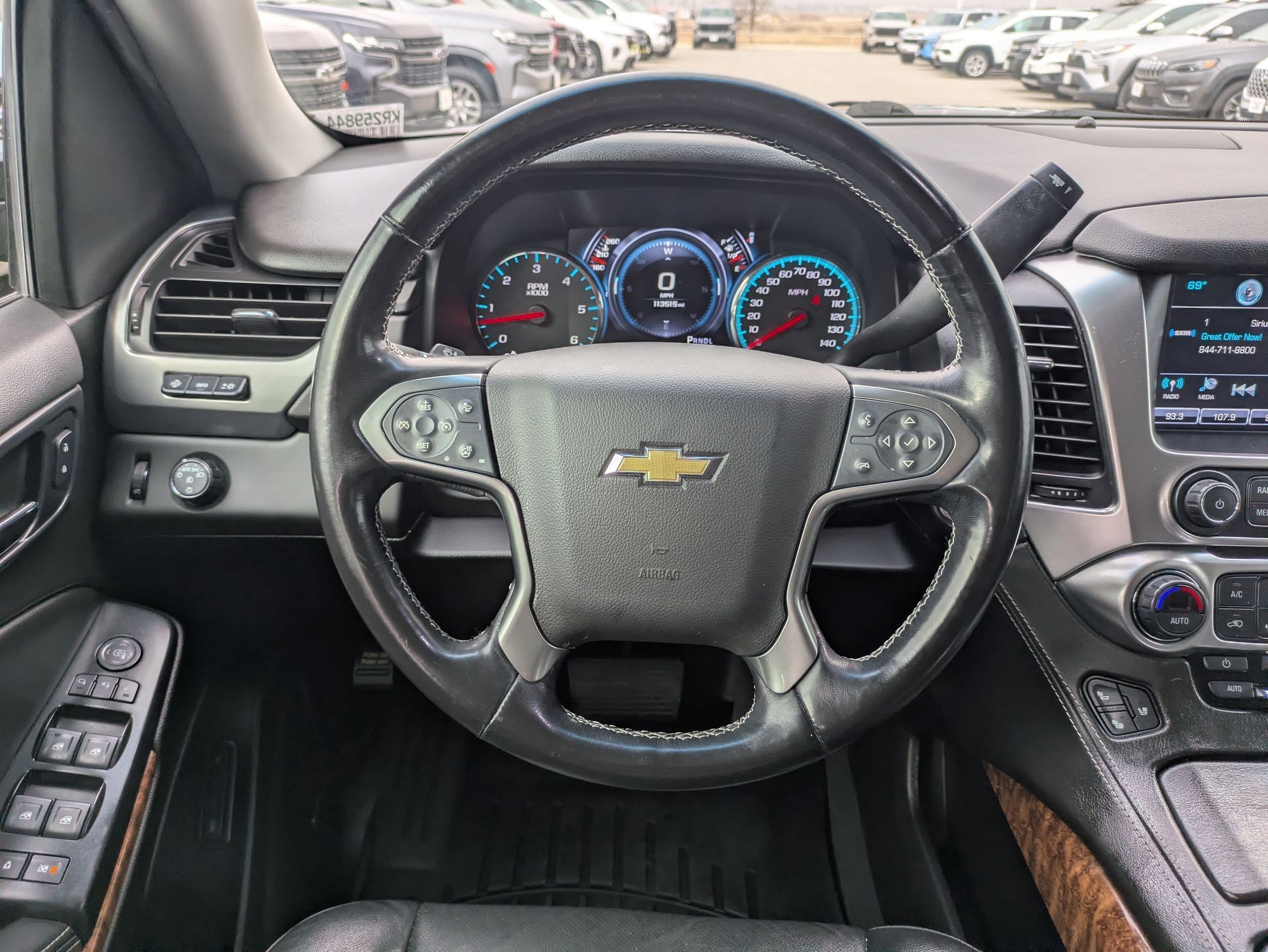 Used 2019 Chevrolet Suburban Premier w/ RST Edition image 19