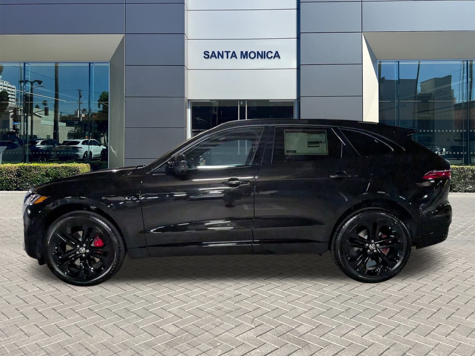 New 2026 Jaguar F-PACE R-Dynamic S image 5