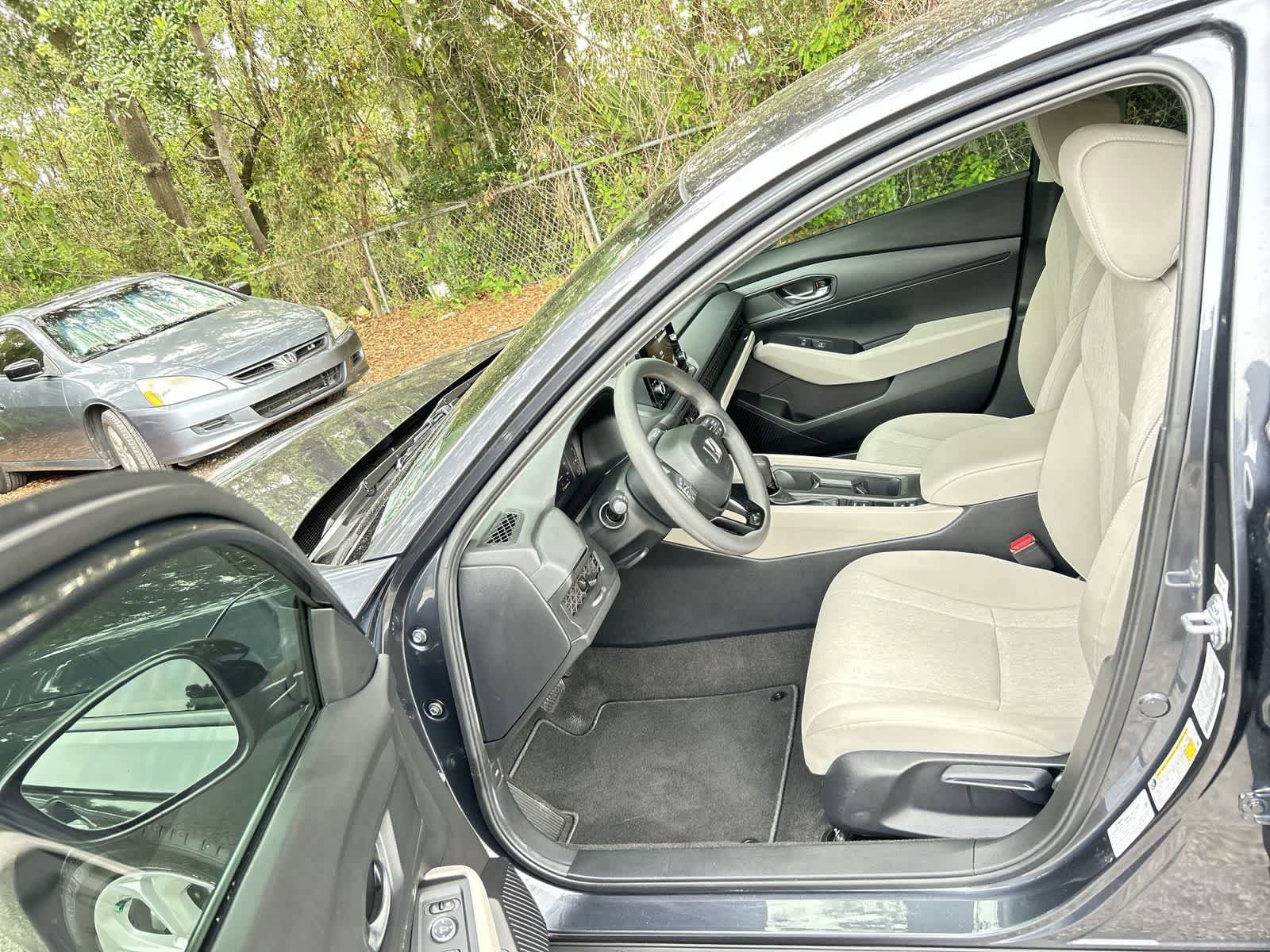 Used 2025 Honda Accord LX image 10
