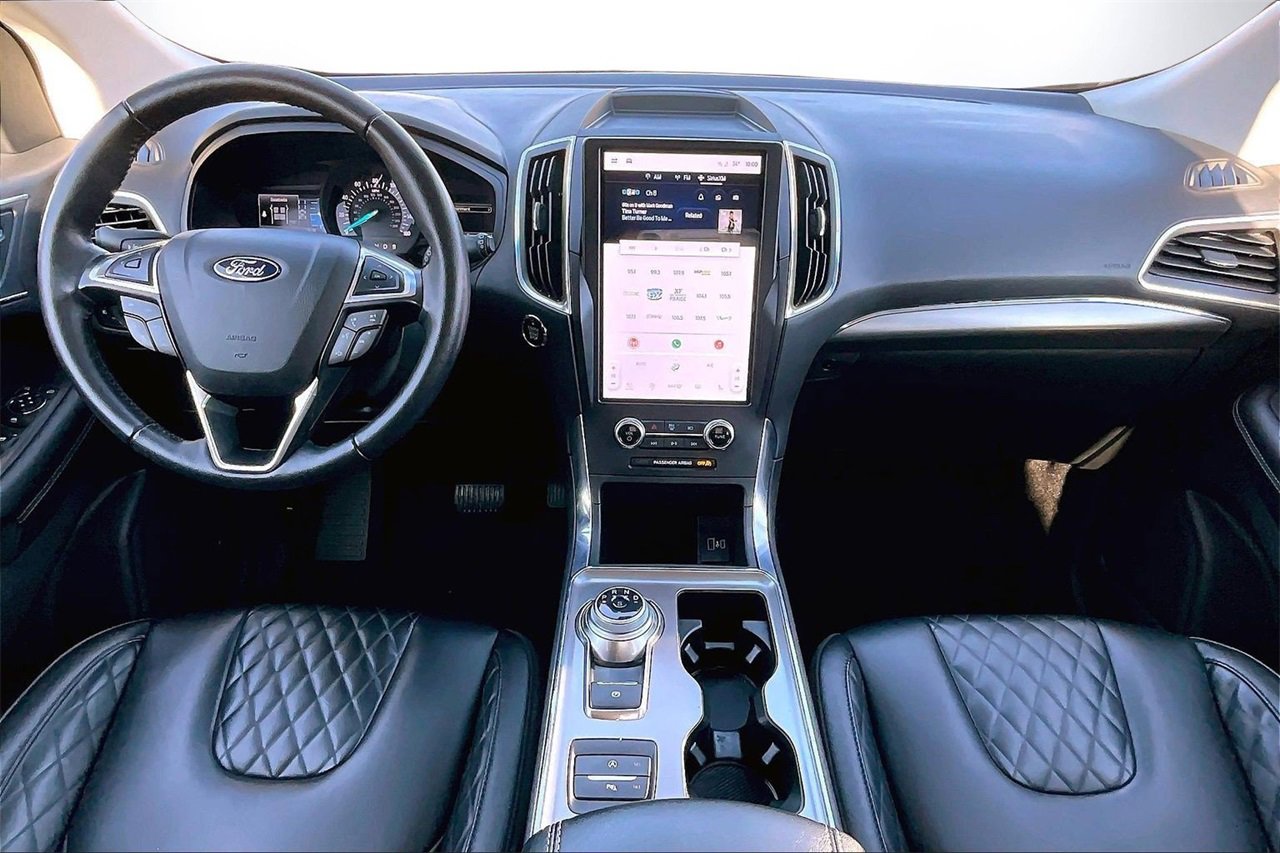 Used 2024 Ford Edge Titanium image 14