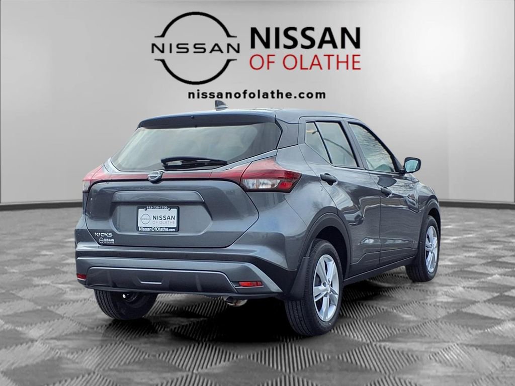 Certified 2025 Nissan Kicks Play S image 26