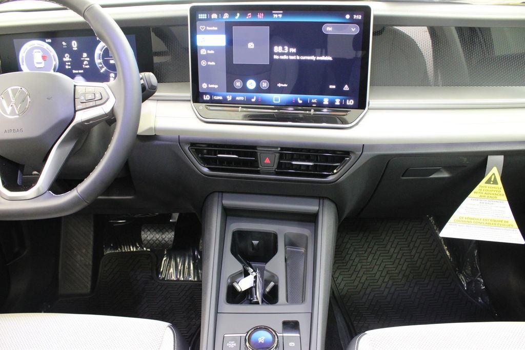 New 2026 Volkswagen Tiguan SE FWD image 21