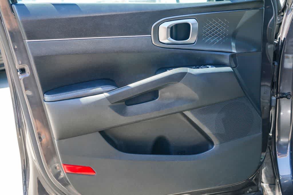 Certified 2023 Kia Sorento EX FWD image 19