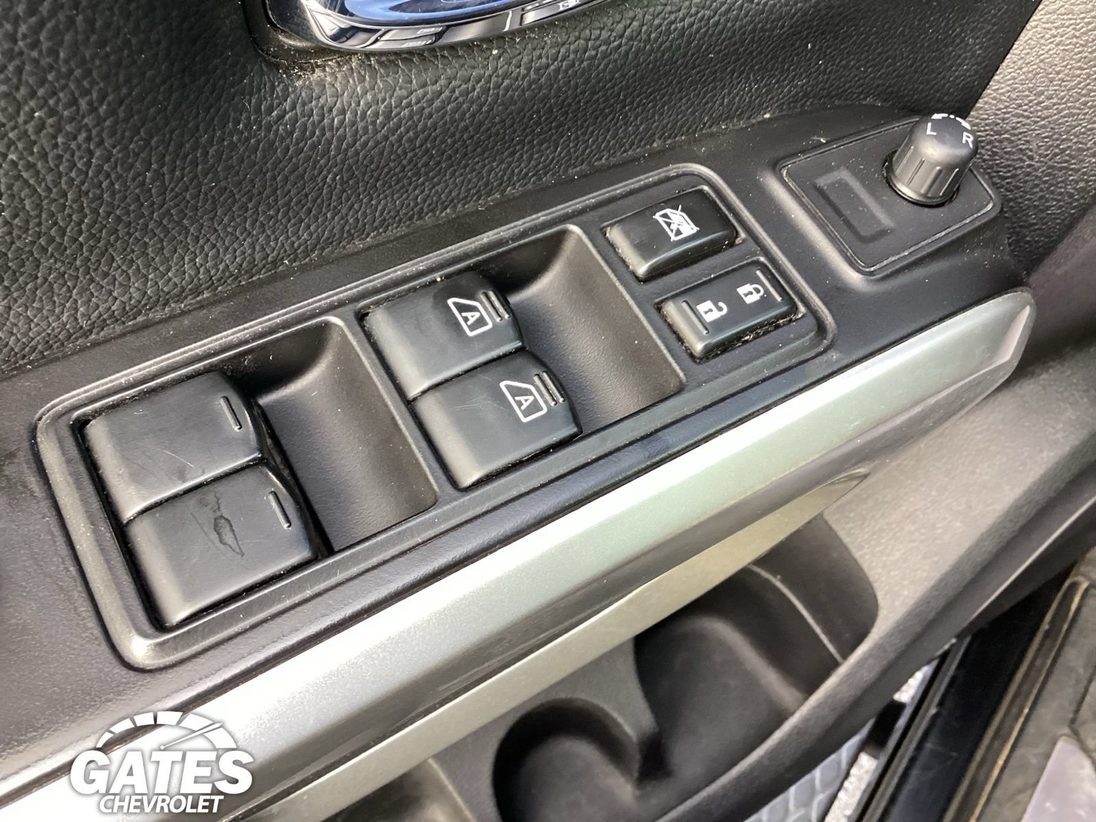Used 2019 Nissan Titan SL w/ Texas Titan Edition AWD/4WD image 22
