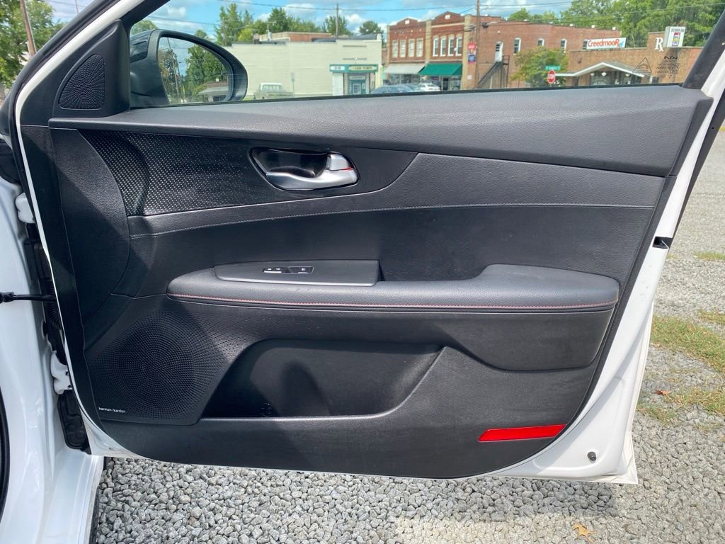 Used 2023 Kia Forte GT w/ GT2 Package image 21