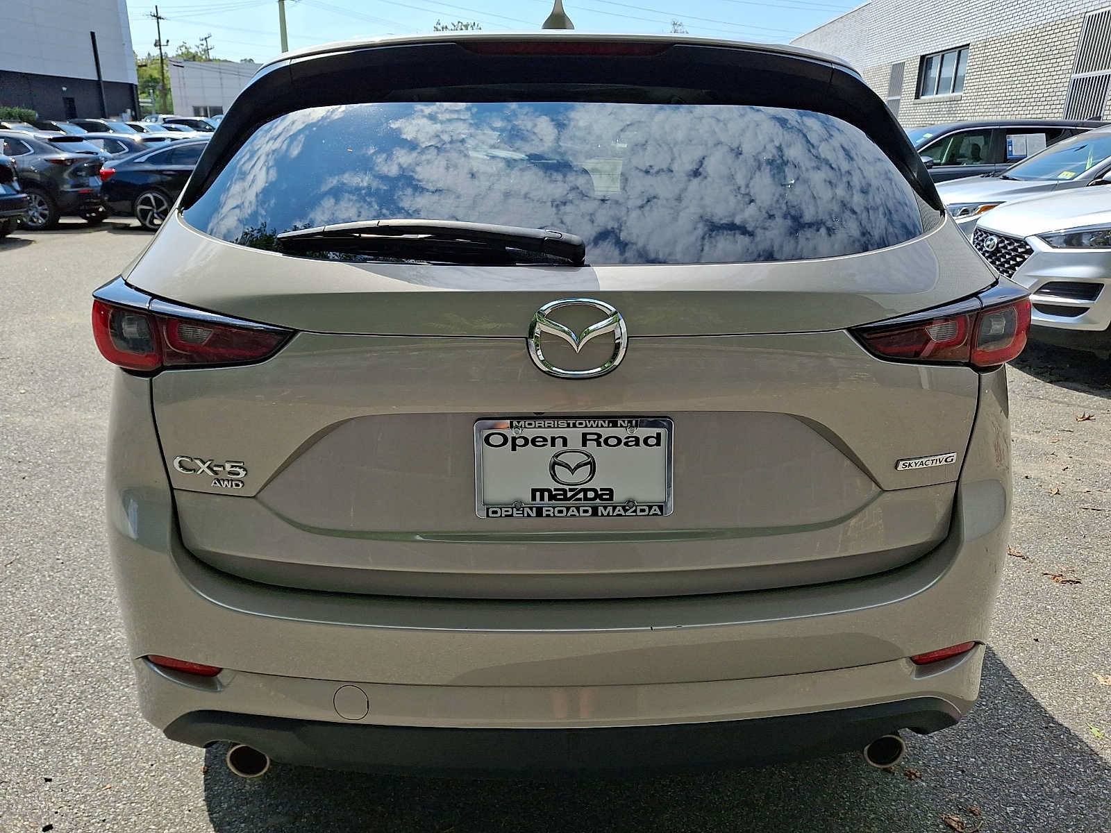 Certified 2025 MAZDA CX-5 AWD 2.5 S w/ Preferred Package image 5