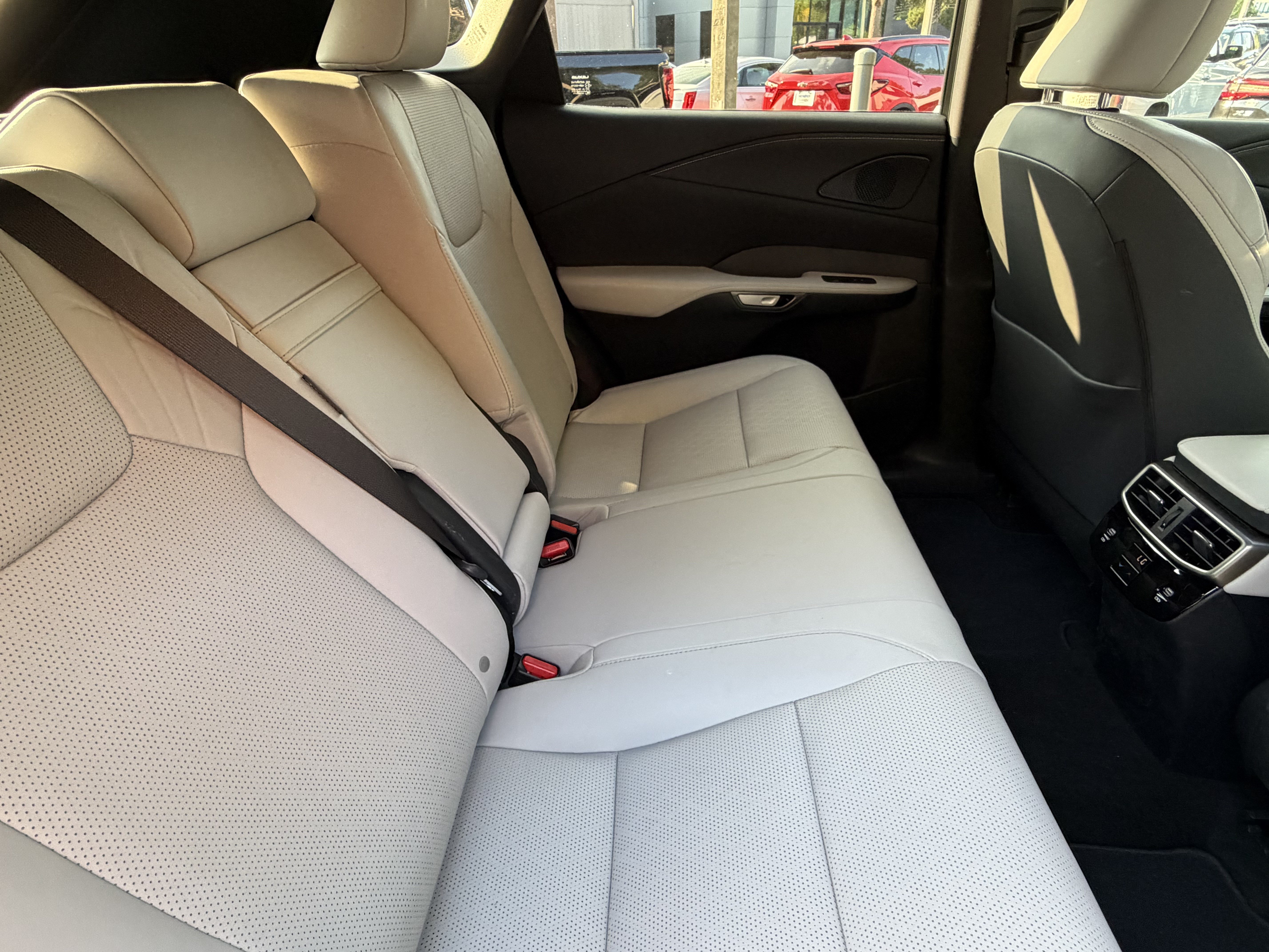 Used 2025 Lexus RX 350 Premium Plus w/ Accessory Package (Z1) FWD image 40