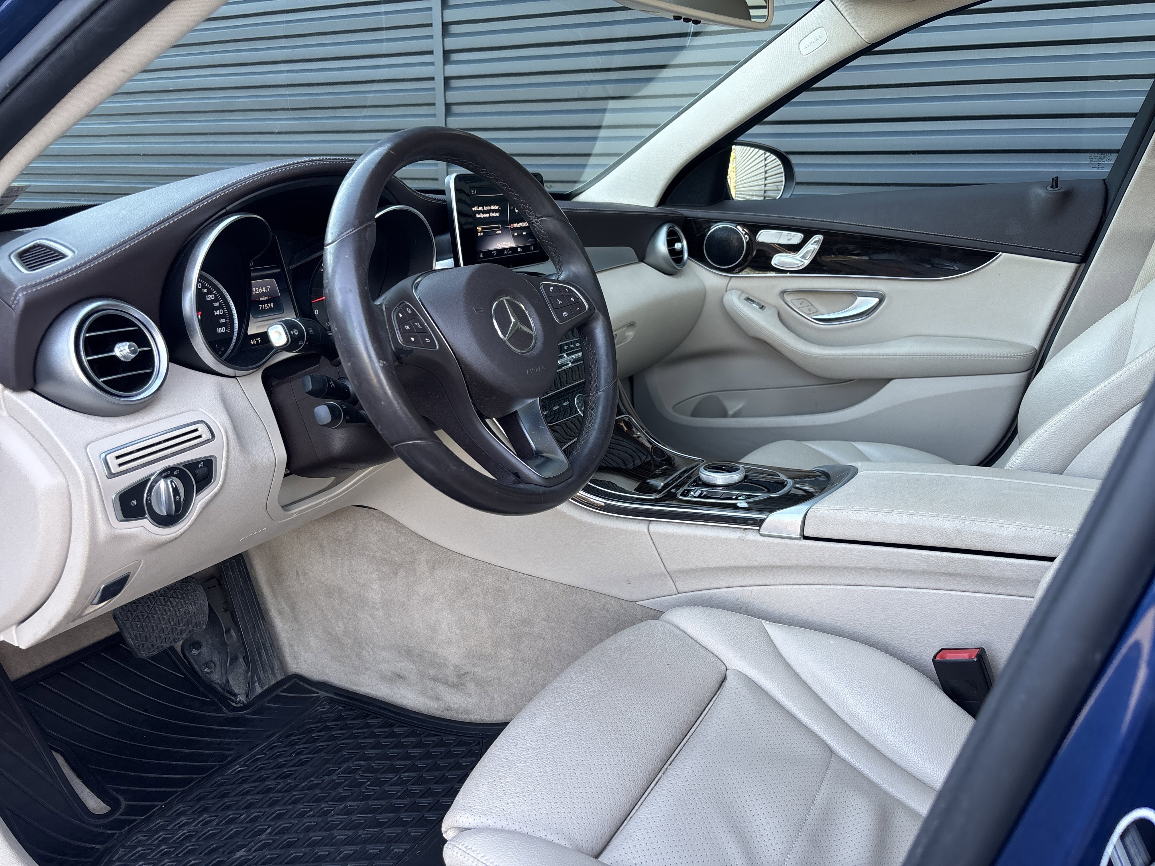 Used 2017 Mercedes-Benz C 300 4MATIC Sedan image 20