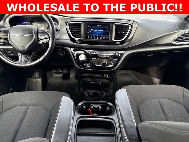 Used 2018 Chrysler Pacifica Touring Plus w/ S Appearance Package image 23