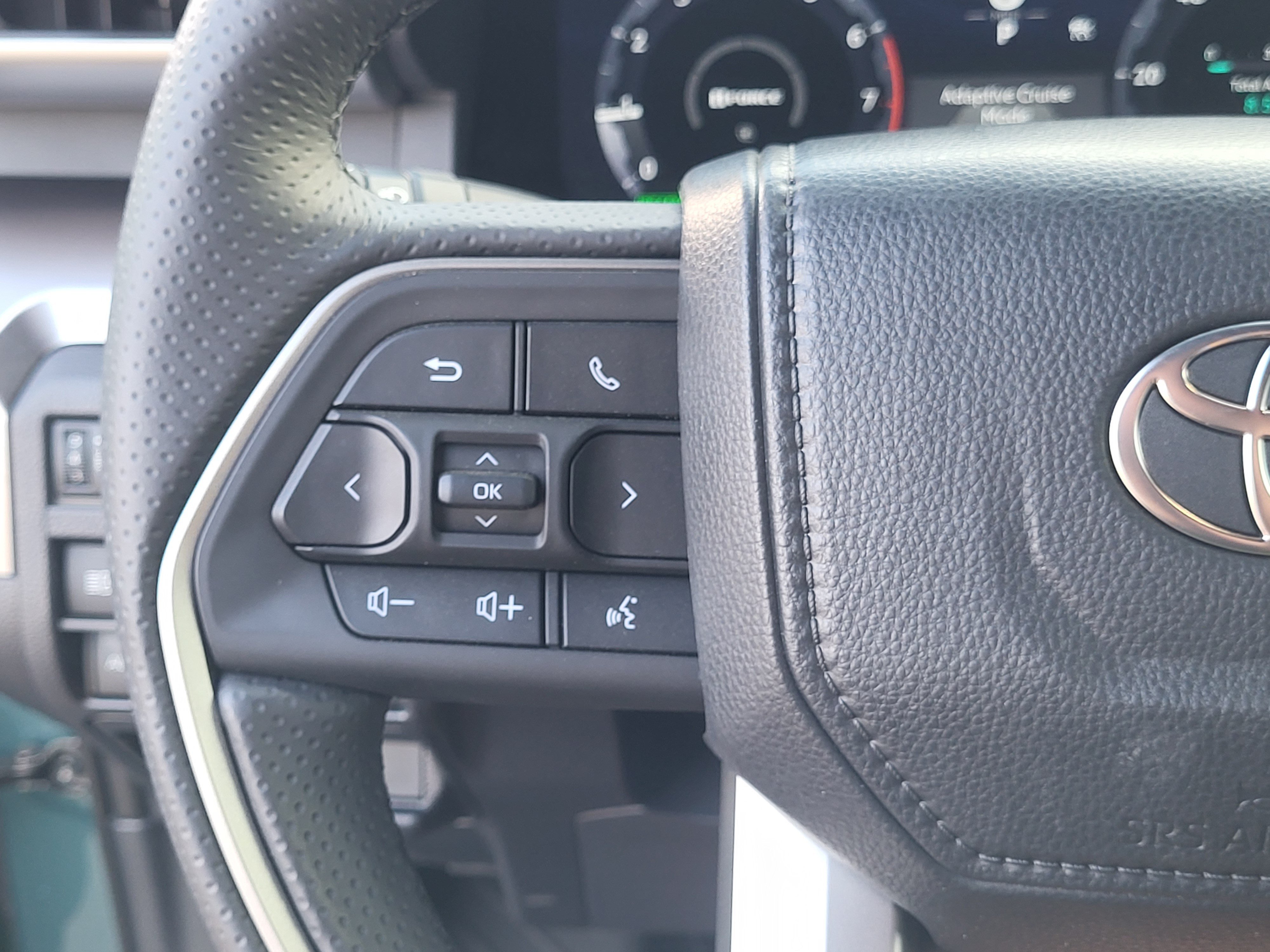 Used 2026 Toyota 4Runner TRD Off-Road Premium AWD/4WD image 15