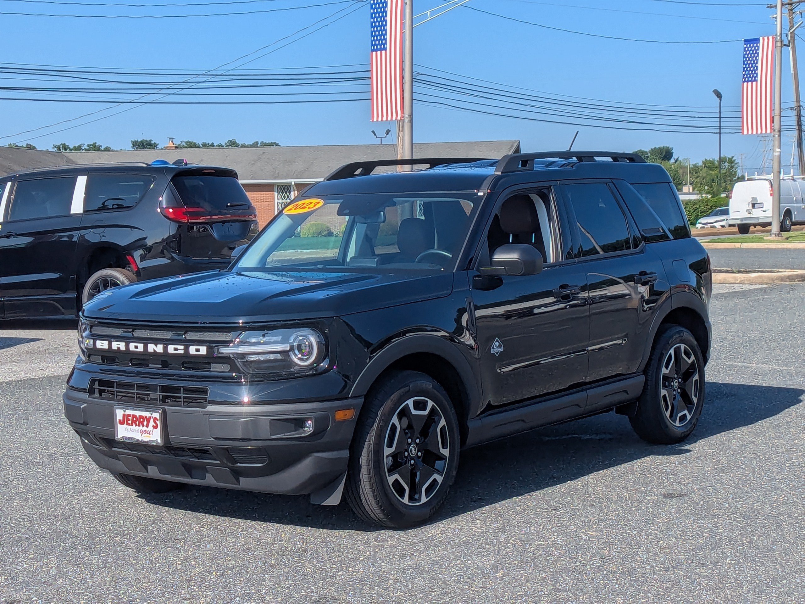 Used 2023 Ford Bronco Sport Outer Banks w/ Tech Package AWD/4WD image 4