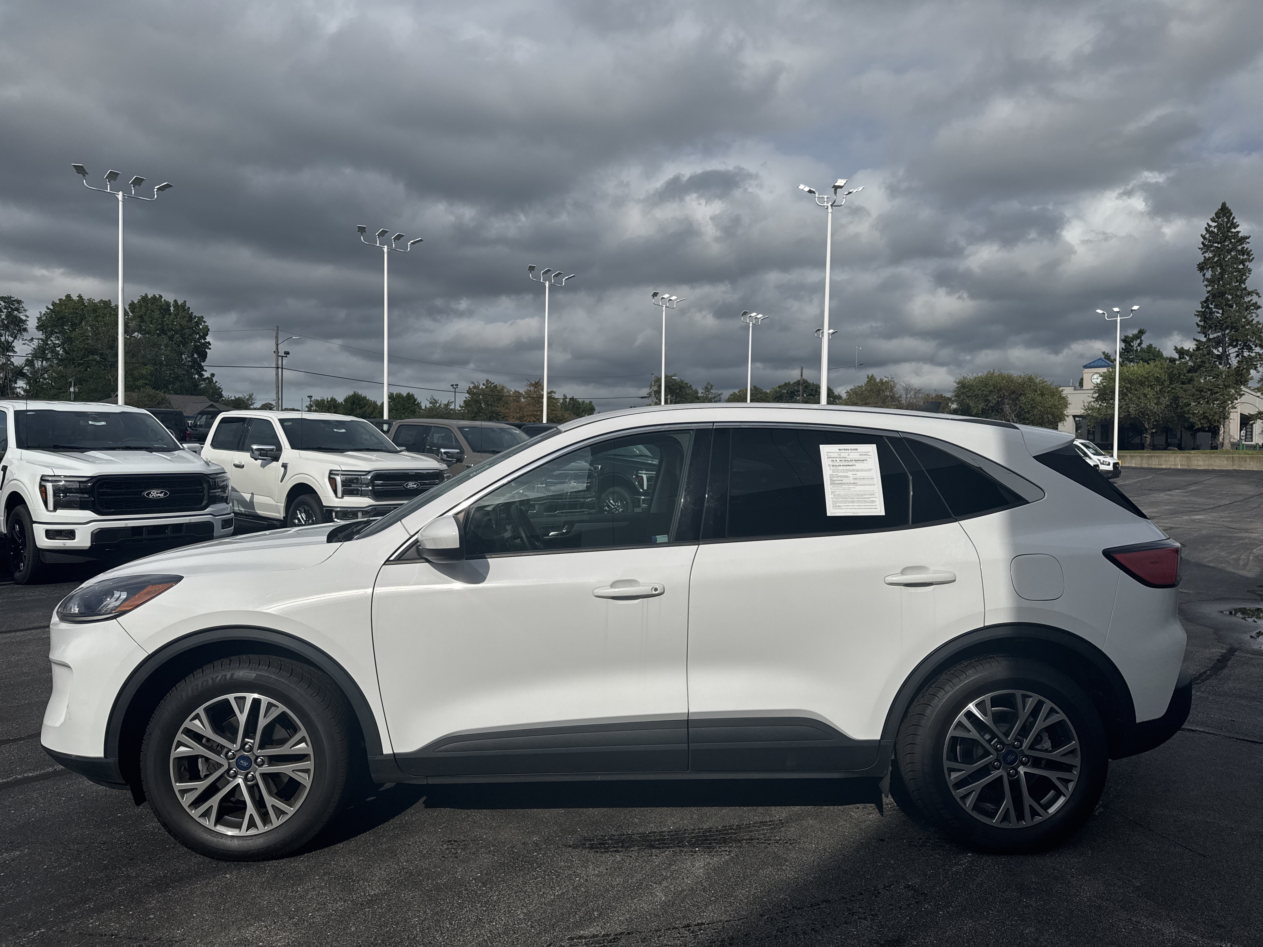Used 2022 Ford Escape SEL AWD/4WD image 4