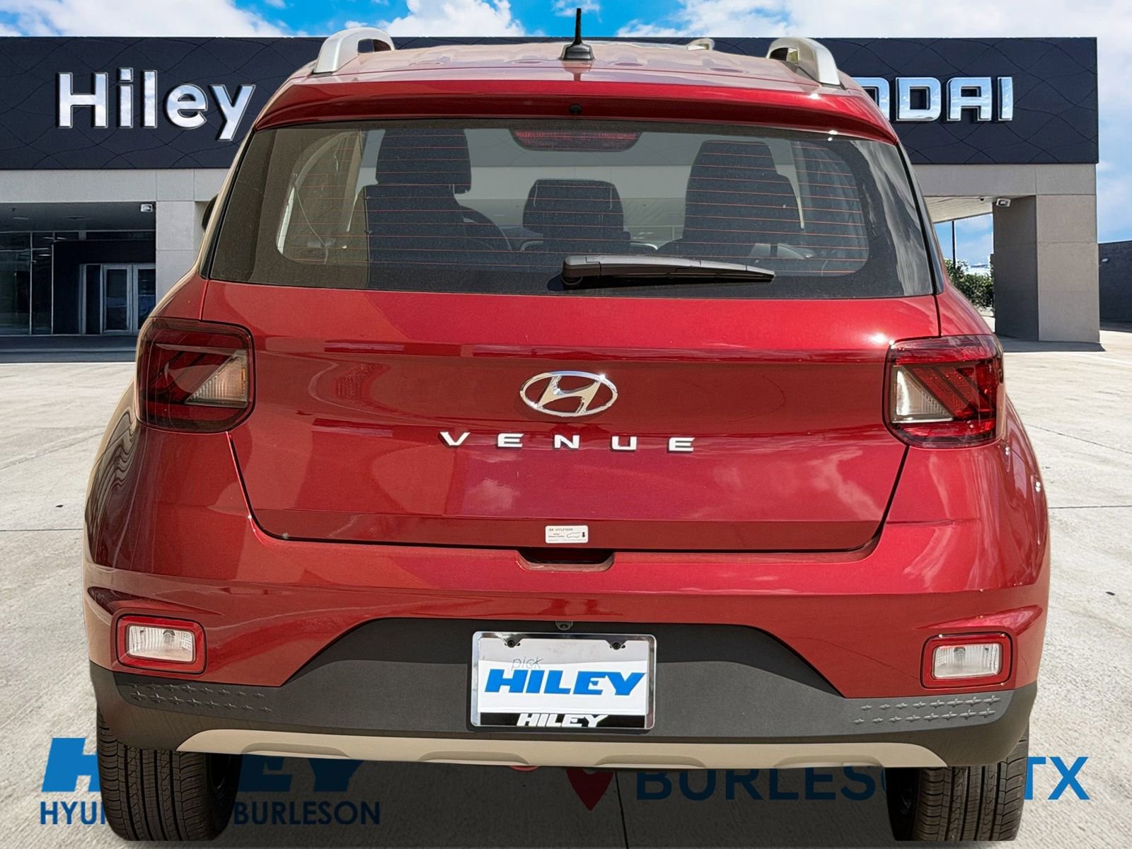 New 2025 Hyundai Venue Limited FWD image 5