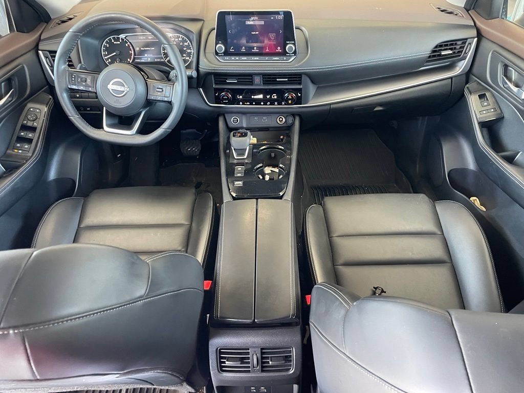 Used 2023 Nissan Rogue SV w/ SV Premium B Package FWD image 12