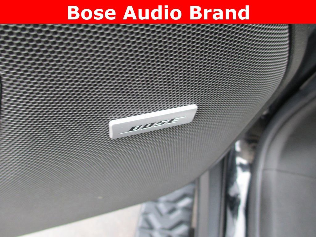 Used 2022 Chevrolet Tahoe Z71 w/ Luxury Package image 18