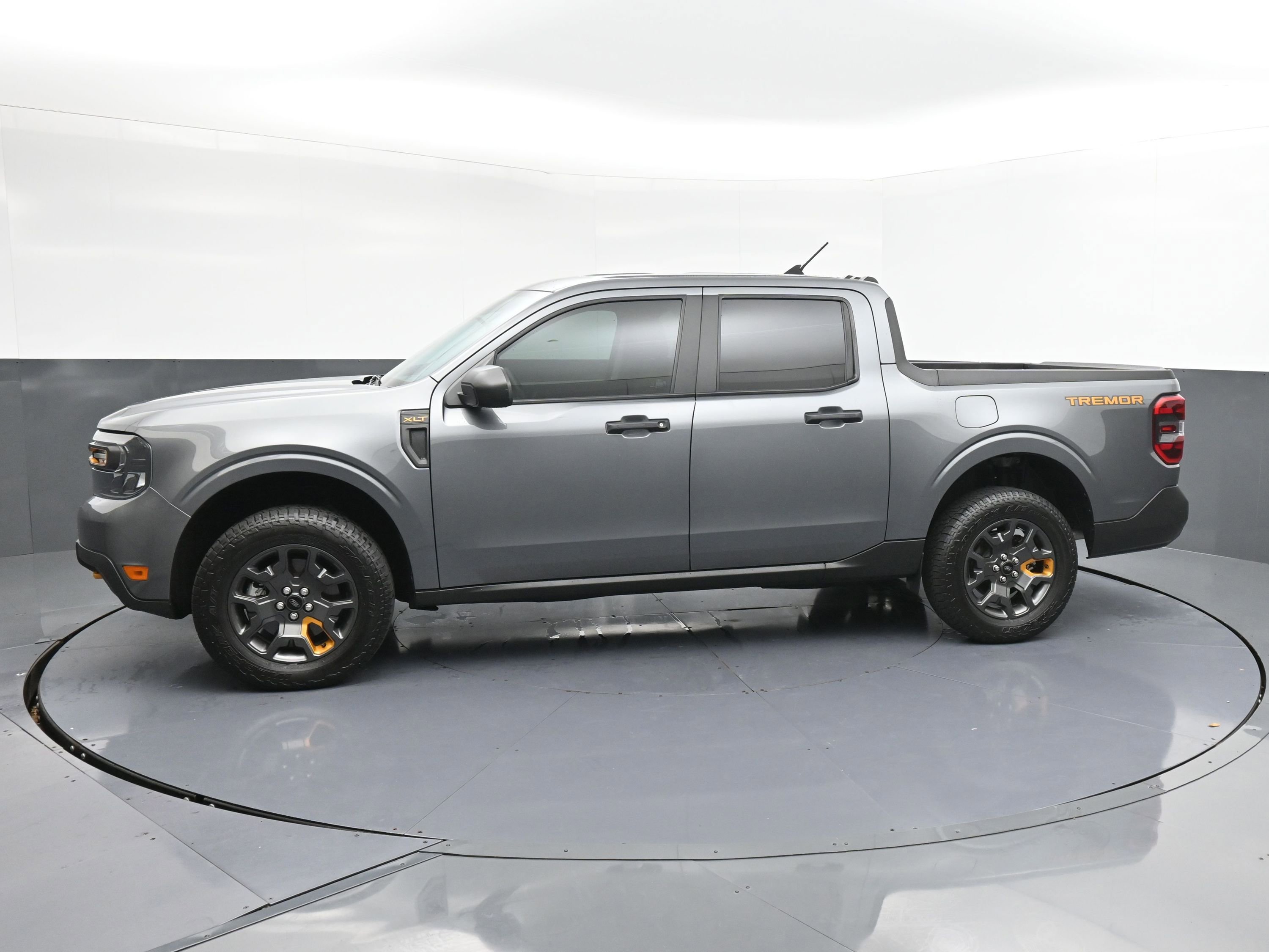 Used 2024 Ford Maverick Tremor w/ Tremor Off-Road Package AWD/4WD image 5