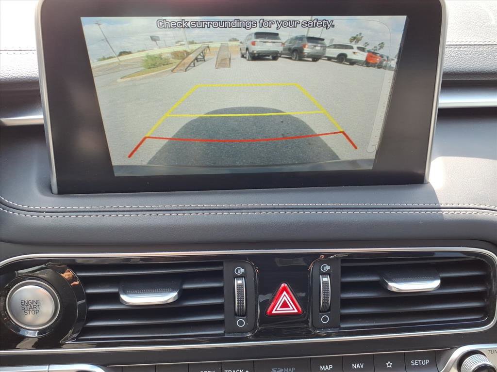 Used 2021 Genesis G70 2.0T w/ Elite Package image 13