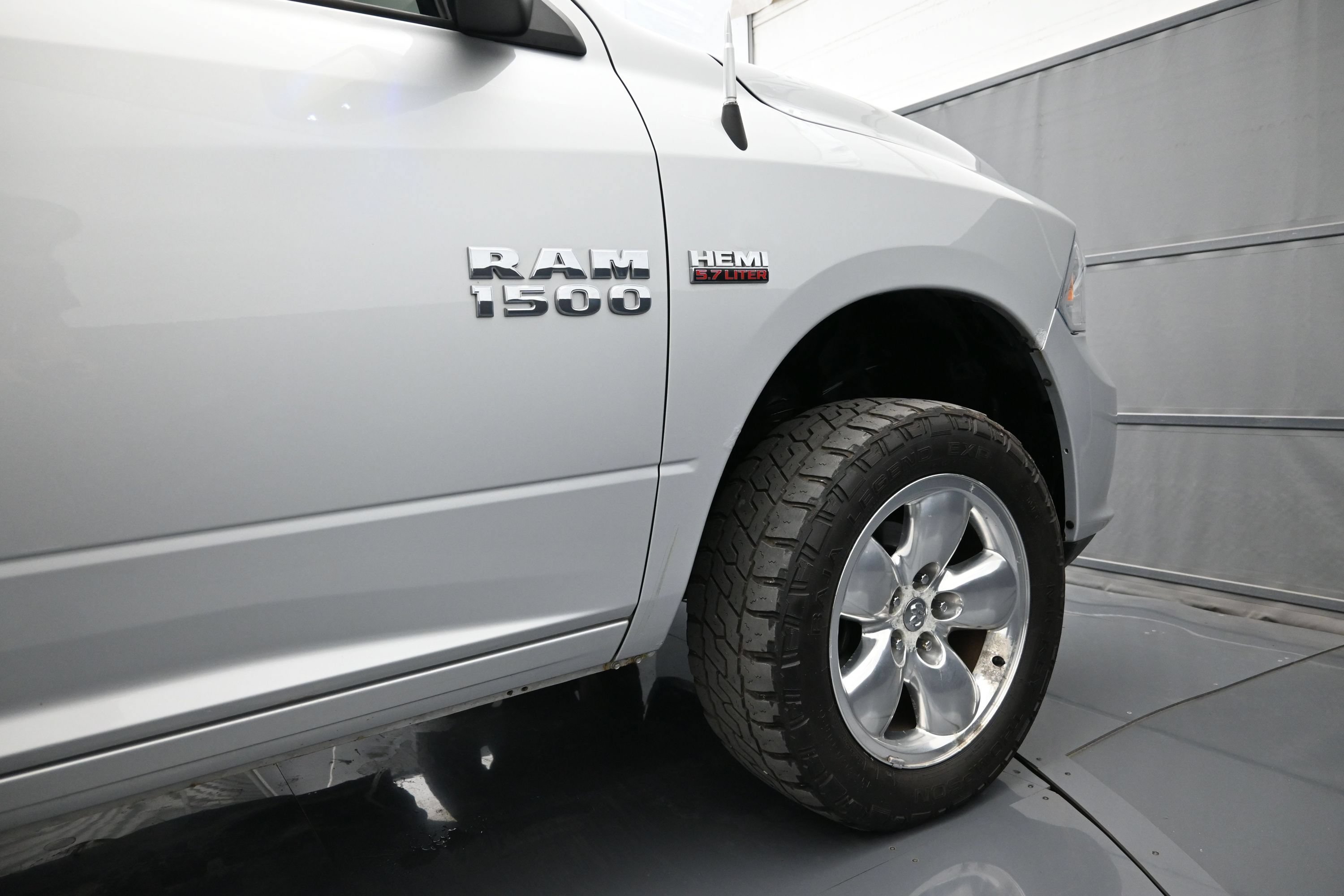 Used 2016 RAM 1500 Sport AWD/4WD image 45