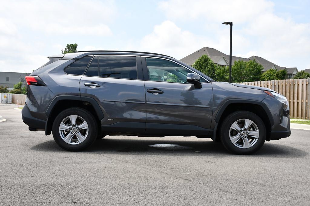 Used 2024 Toyota RAV4 XLE w/ Convenience Package AWD/4WD image 8