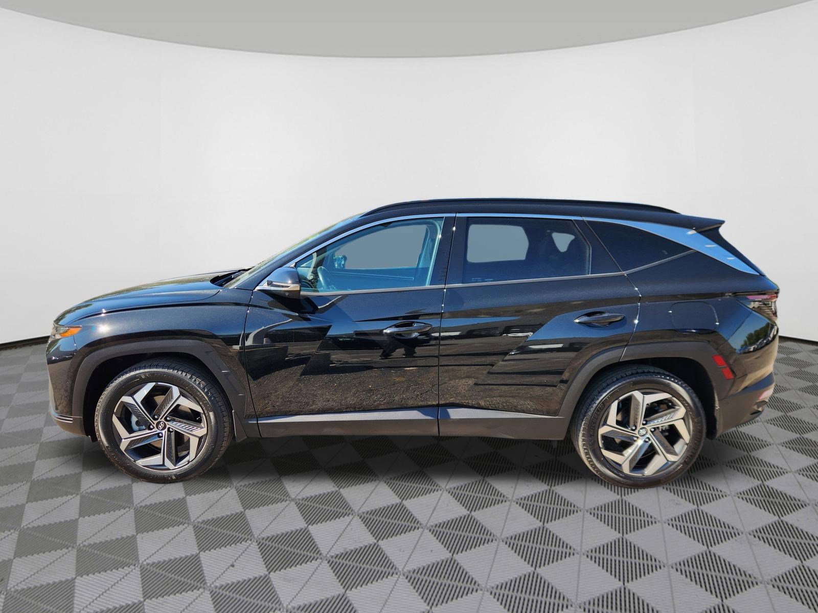 Used 2023 Hyundai Tucson Limited AWD/4WD image 5