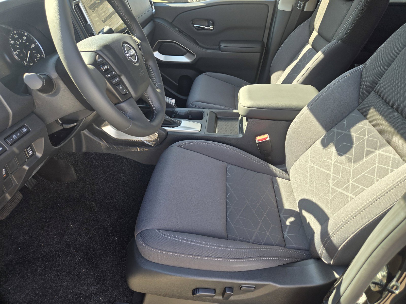 New 2026 Nissan Frontier SV w/ SV Convenience Package RWD image 10