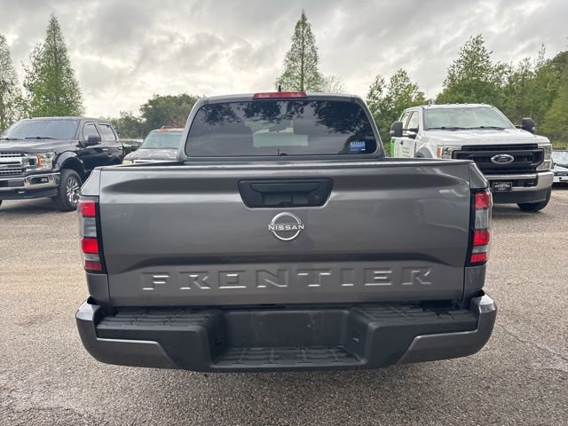 Used 2022 Nissan Frontier SV image 6