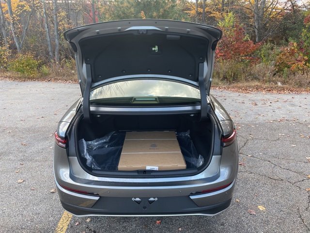 New 2026 Toyota Crown Limited image 6