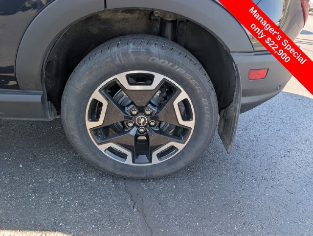 Used 2022 Ford Bronco Sport Outer Banks w/ Tech Package AWD/4WD image 18