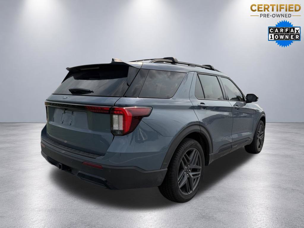 Certified 2026 Ford Explorer ST-Line w/ ST-Line Street Pack AWD/4WD image 8