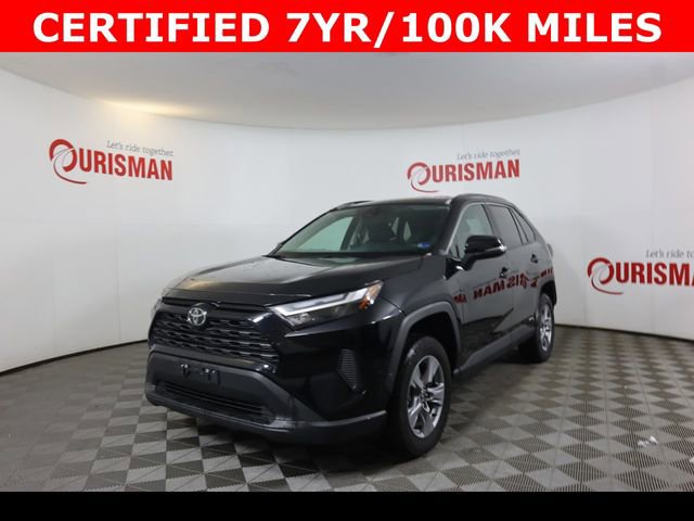 Used 2025 Toyota RAV4 XLE image 3