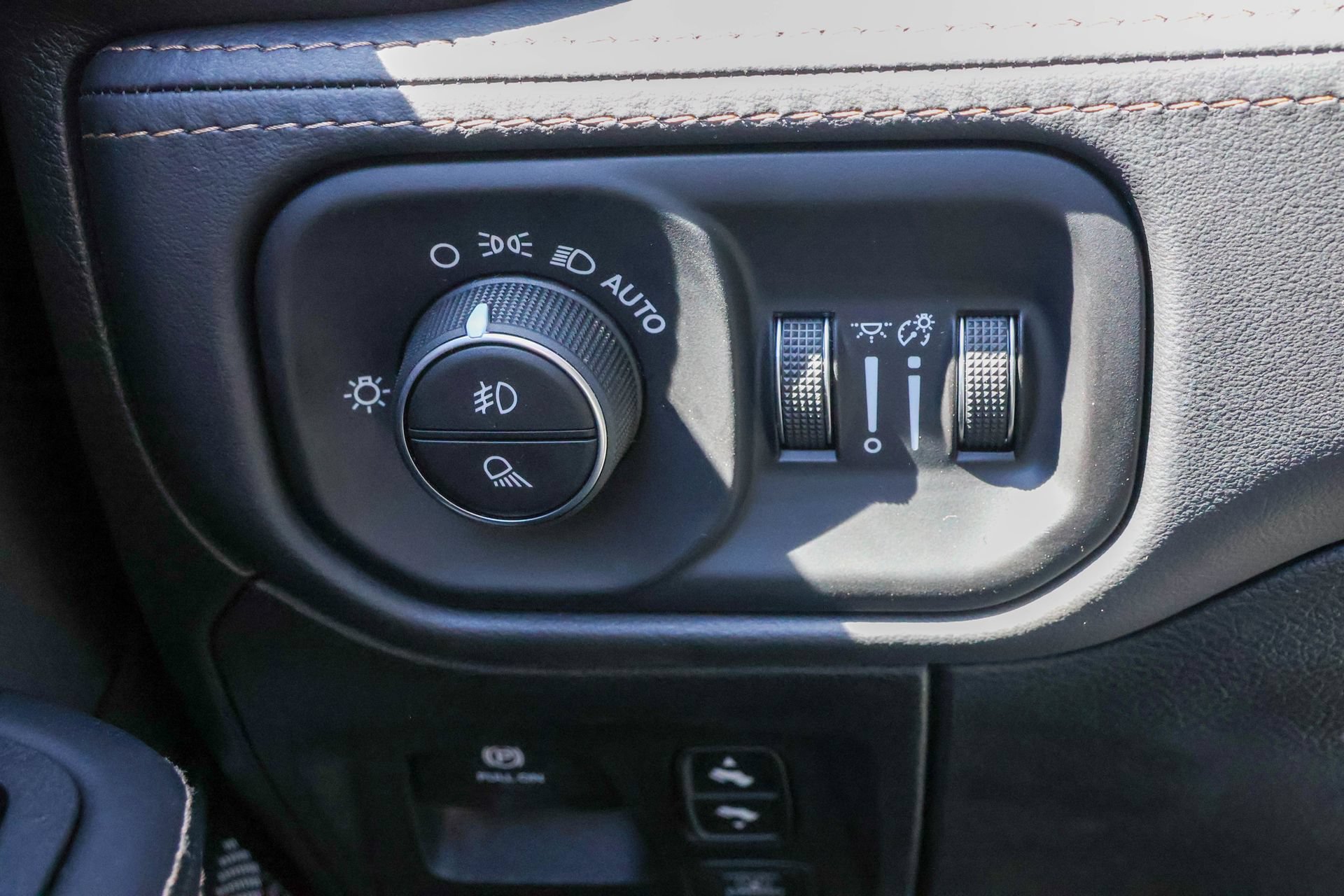 New 2026 RAM 1500 Tungsten AWD/4WD image 31
