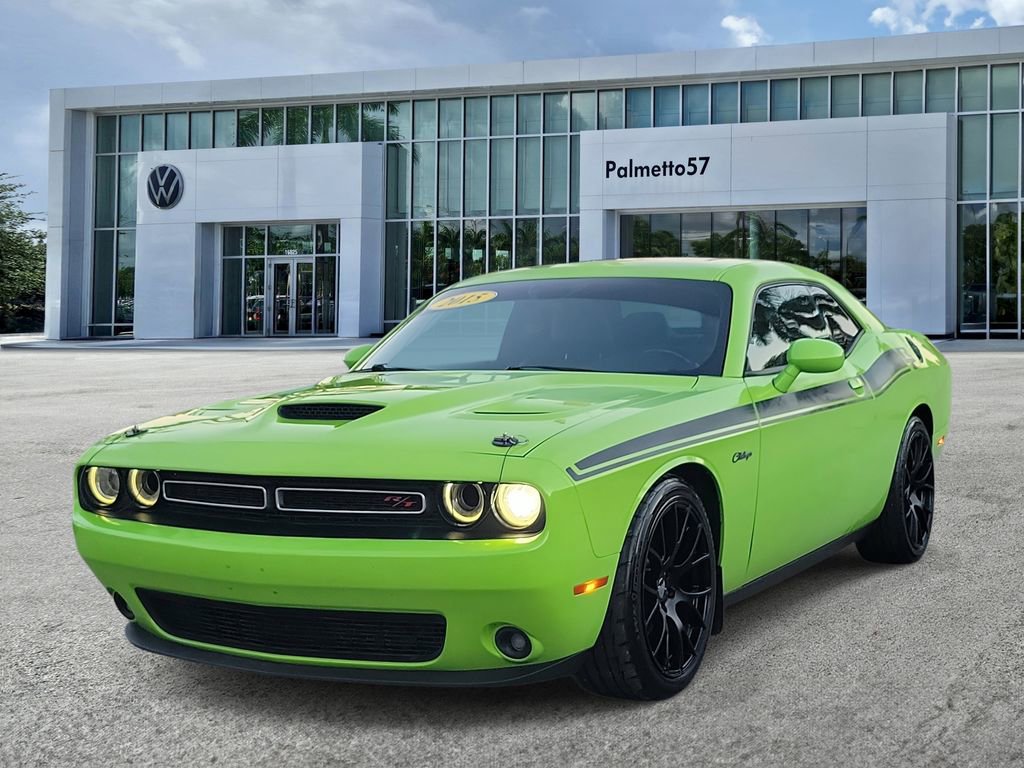 Used 2015 Dodge Challenger R/T Plus image 3