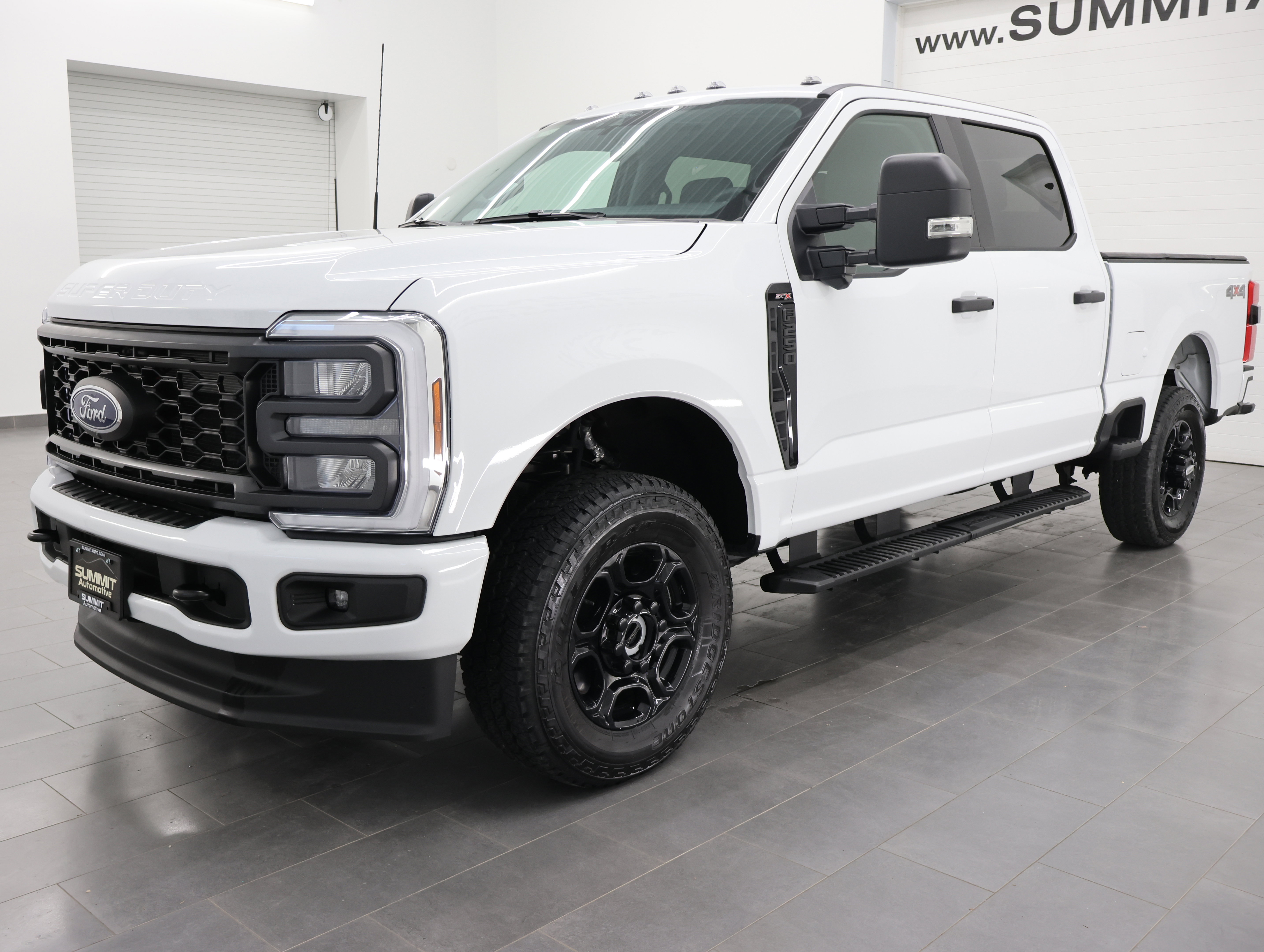 Used 2025 Ford F250 XL w/ STX Appearance Package AWD/4WD image 7