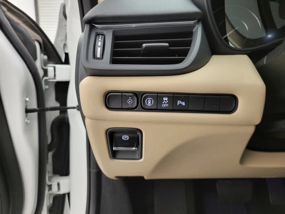 Used 2022 Acura TLX w/ Technology Package FWD image 5