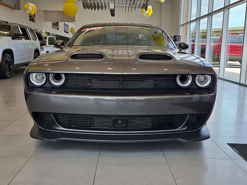 Used 2023 Dodge Challenger SRT Hellcat w/ Driver Convenience Group RWD image 2