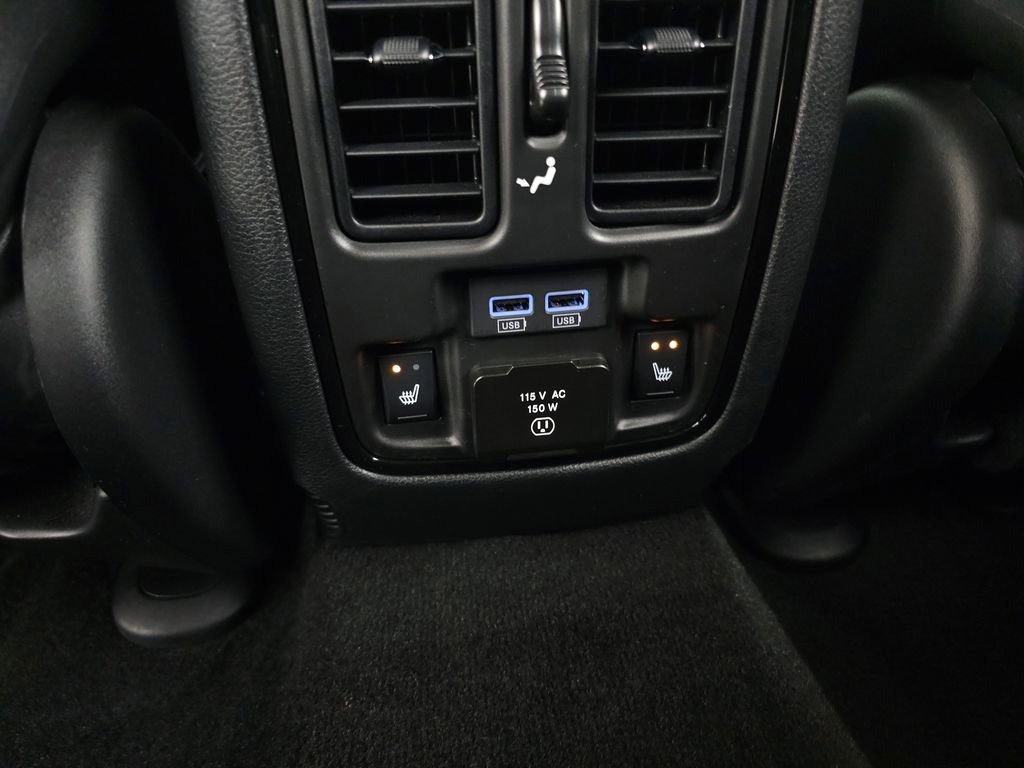 Used 2021 Dodge Durango SRT Hellcat w/ Technology Group AWD/4WD image 37