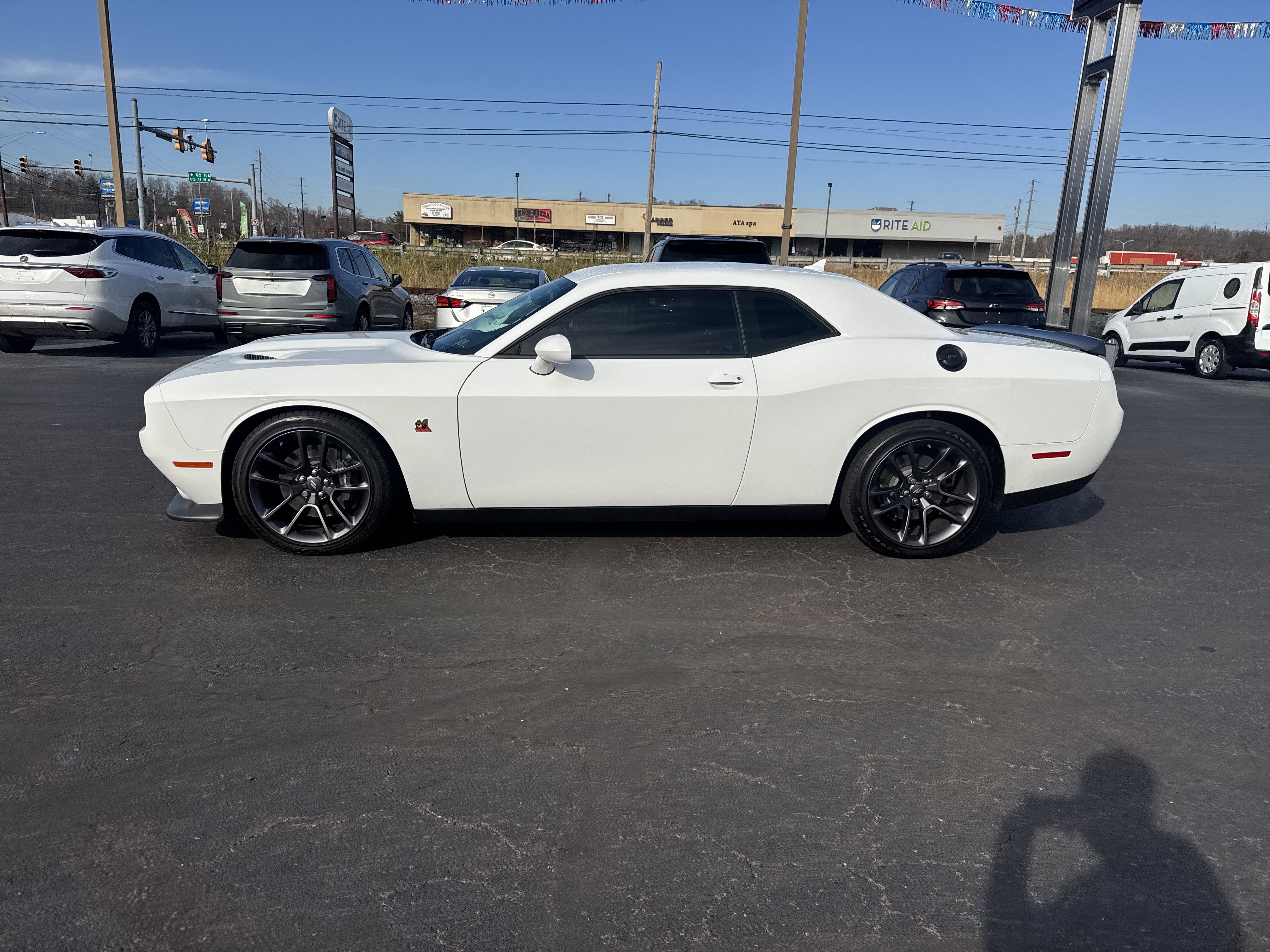 Used 2023 Dodge Challenger R/T Scat Pack image 7